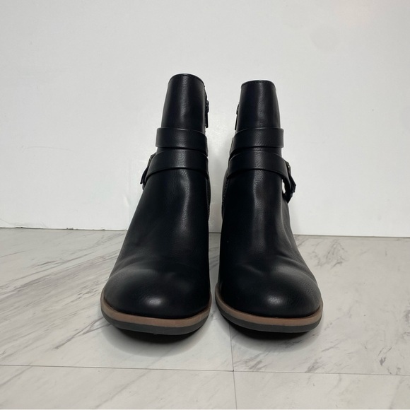 Korks Kork Ease Heidi Black Stacked Heel Bootie 8 1/2 M - Picture 2 of 15